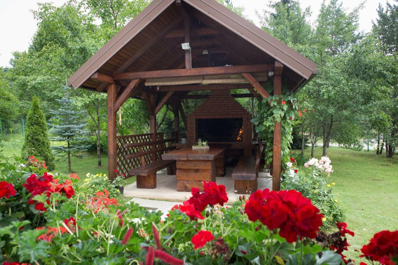 Rudanovac Plitvice Retreat Apartments מראה חיצוני תמונה