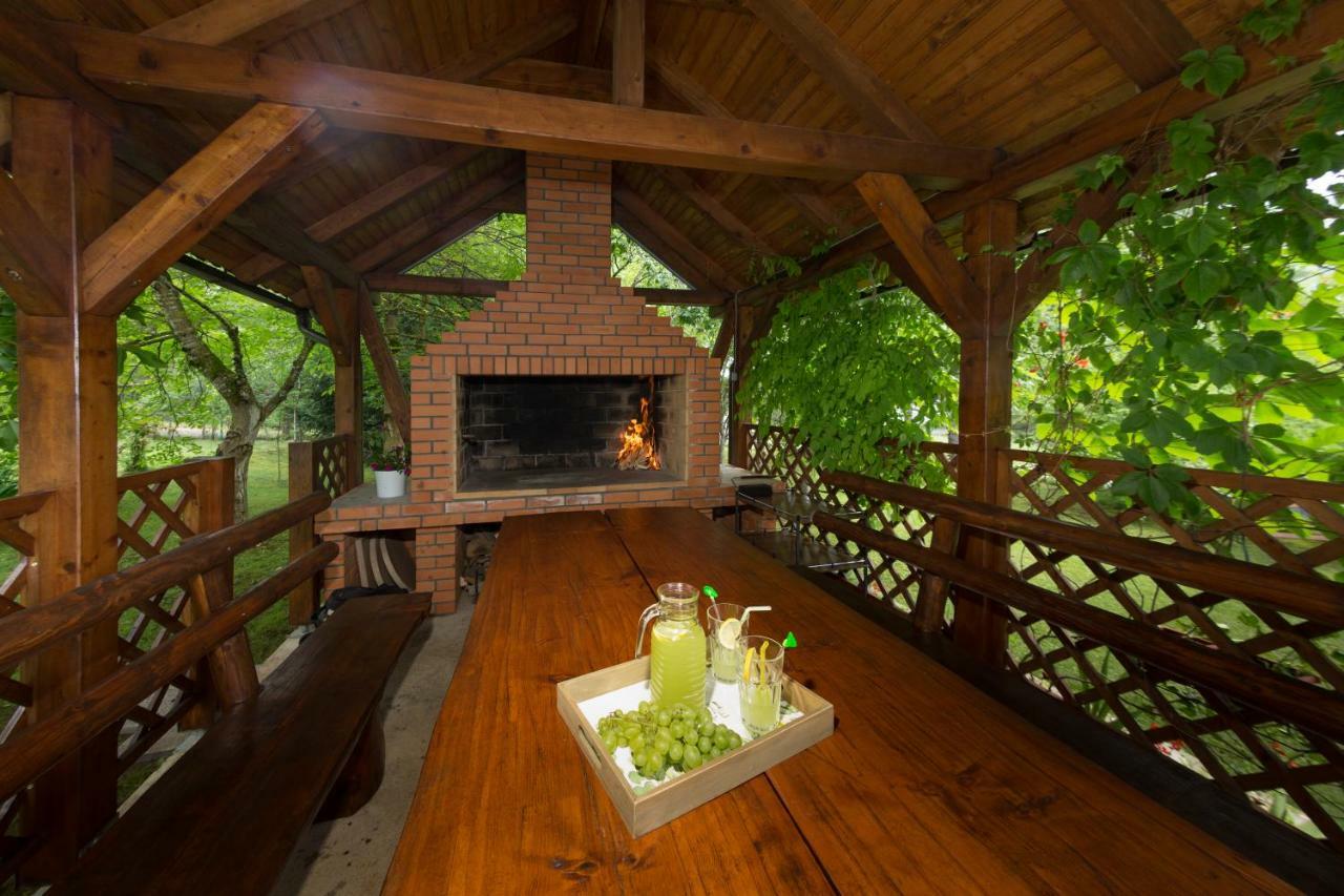Rudanovac Plitvice Retreat Apartments מראה חיצוני תמונה