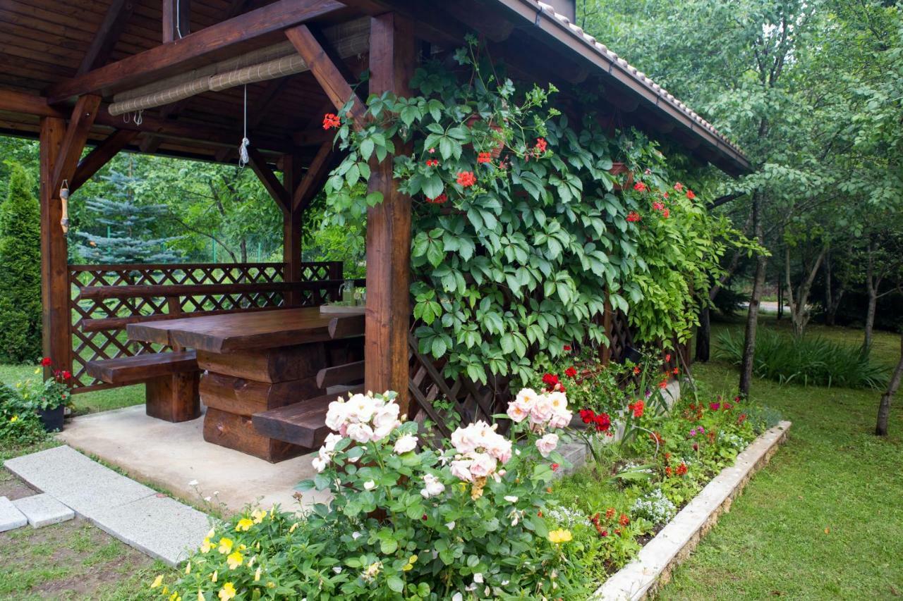Rudanovac Plitvice Retreat Apartments מראה חיצוני תמונה