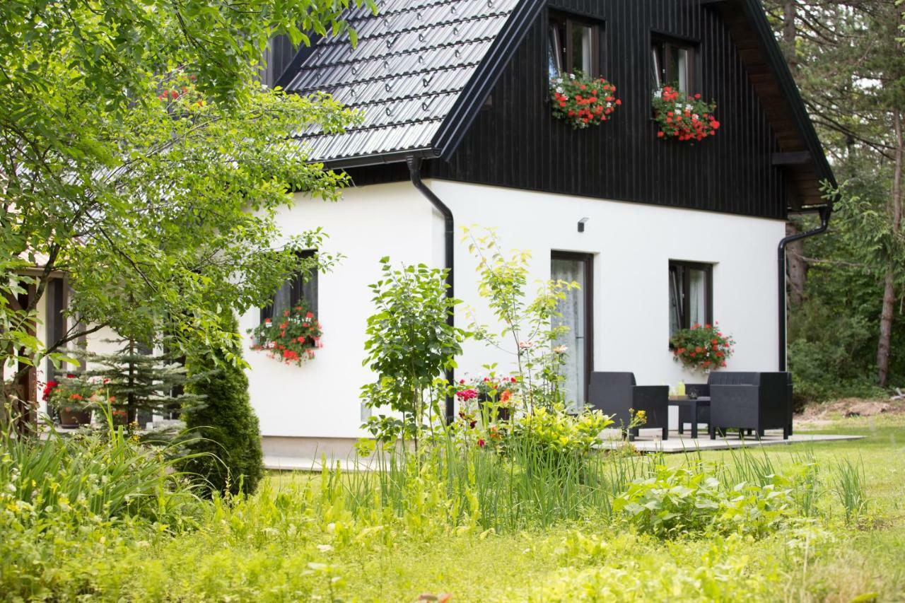 Rudanovac Plitvice Retreat Apartments מראה חיצוני תמונה