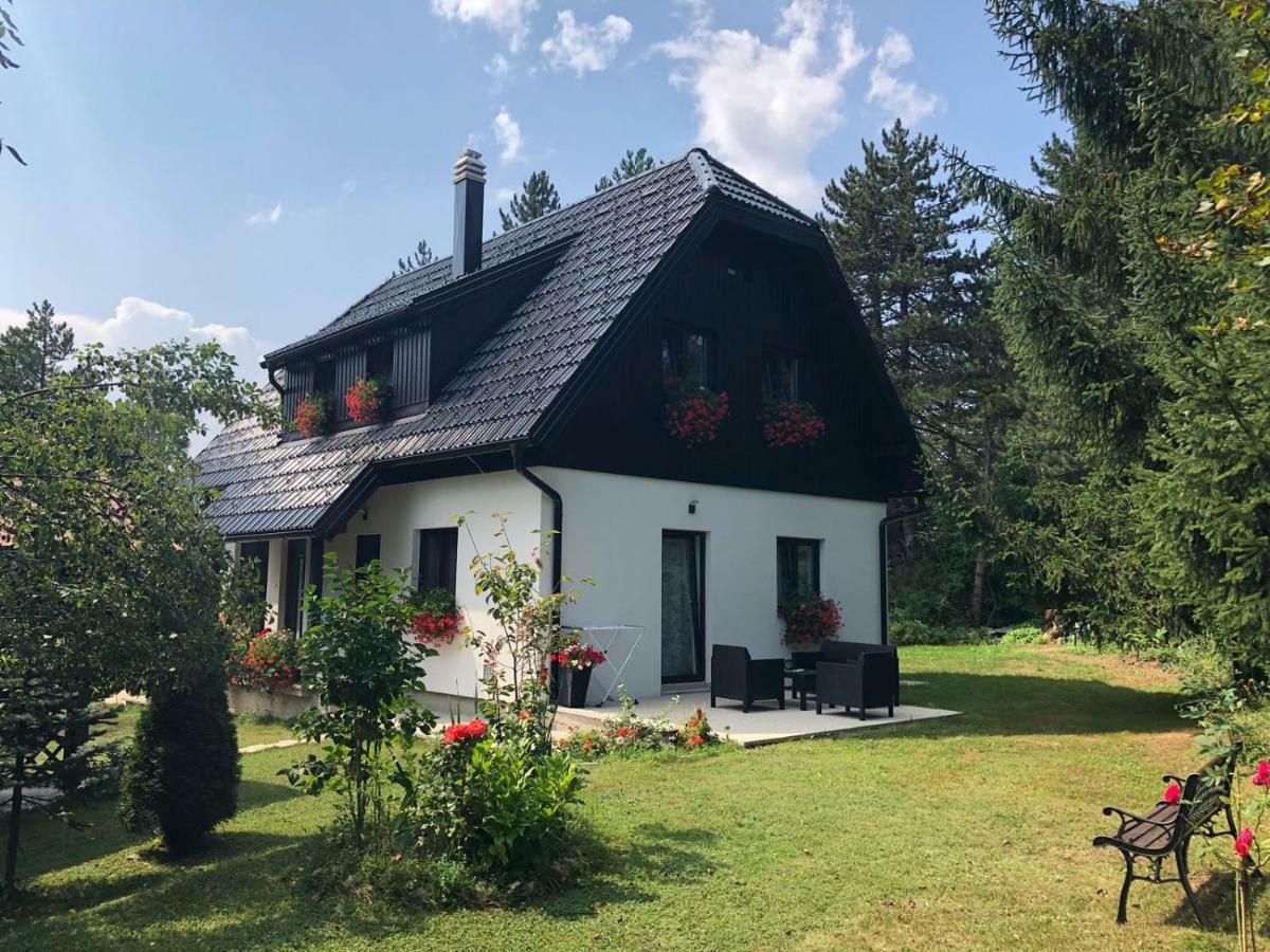 Rudanovac Plitvice Retreat Apartments מראה חיצוני תמונה