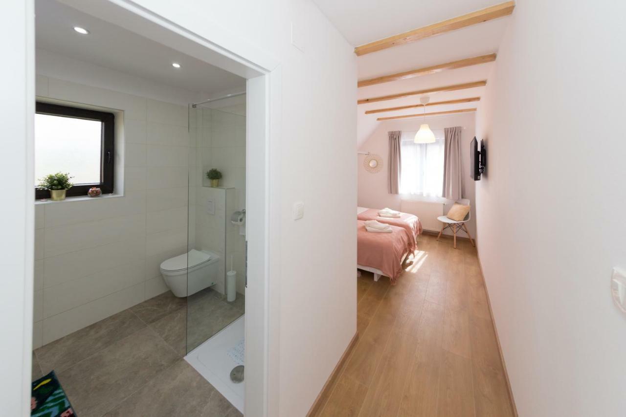 Rudanovac Plitvice Retreat Apartments מראה חיצוני תמונה