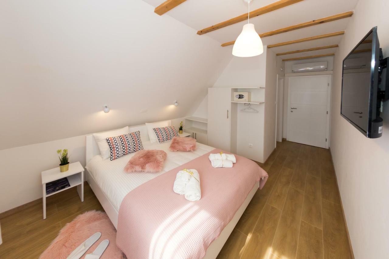 Rudanovac Plitvice Retreat Apartments מראה חיצוני תמונה